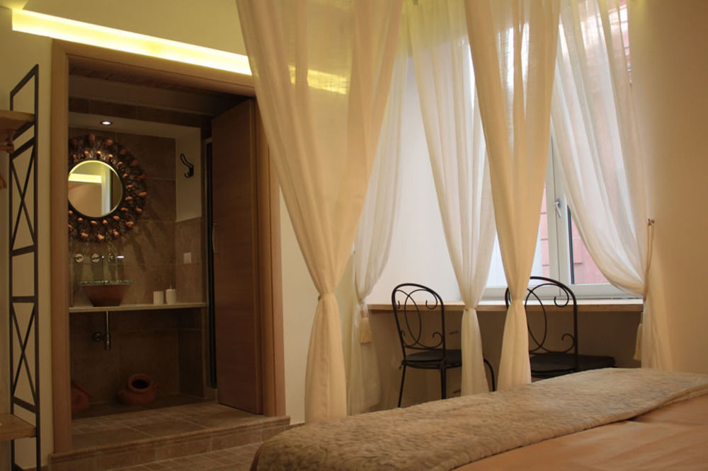 Bed and Breakfast Casa Latina Neapol Zewnętrze zdjęcie