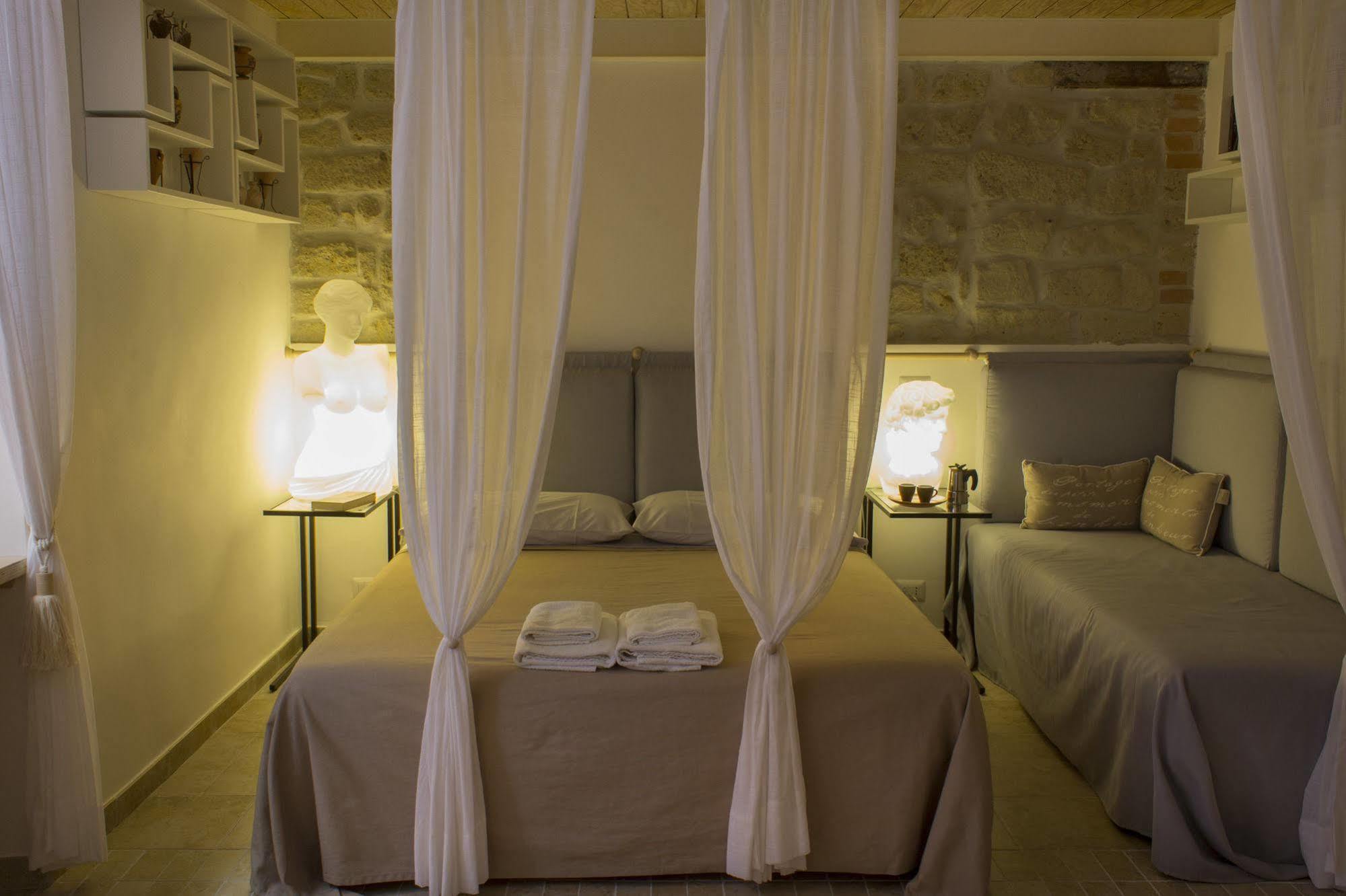 Bed and Breakfast Casa Latina Neapol Zewnętrze zdjęcie