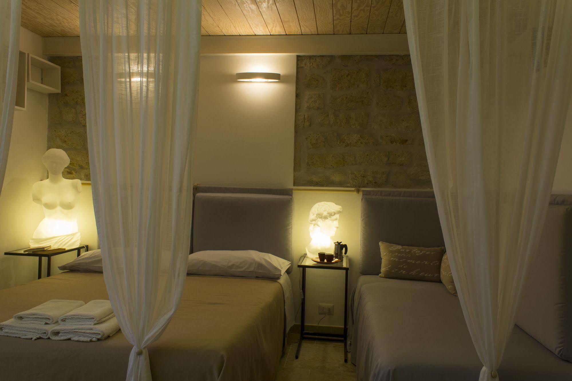 Bed and Breakfast Casa Latina Neapol Zewnętrze zdjęcie