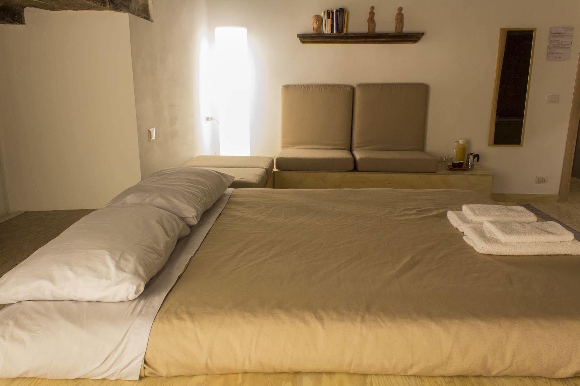 Bed and Breakfast Casa Latina Neapol Zewnętrze zdjęcie