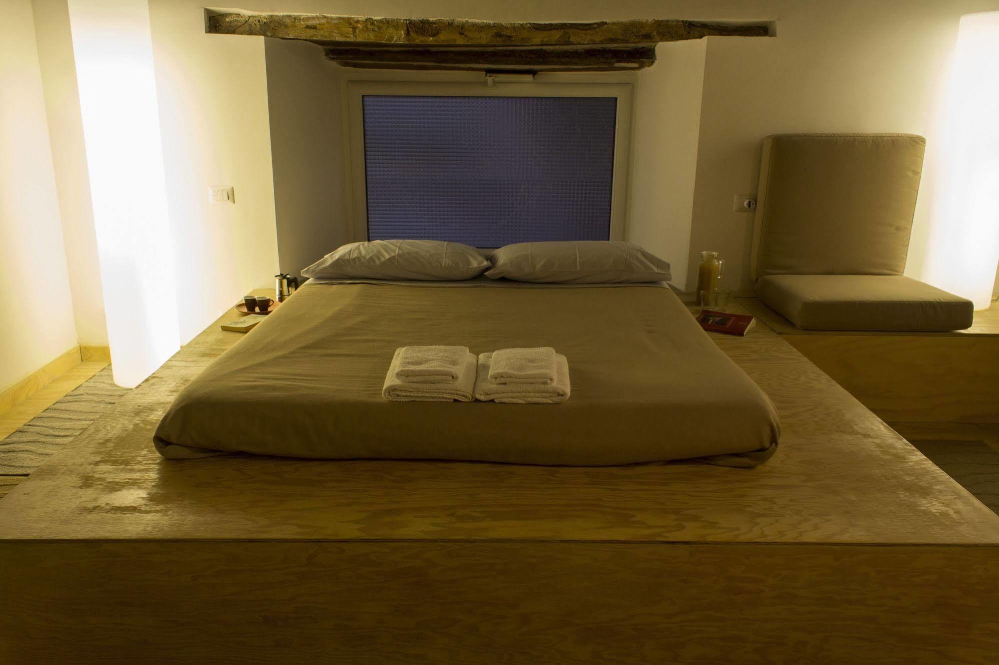 Bed and Breakfast Casa Latina Neapol Zewnętrze zdjęcie